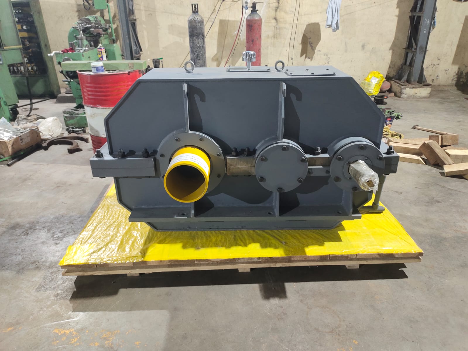 Customized gear box assembly