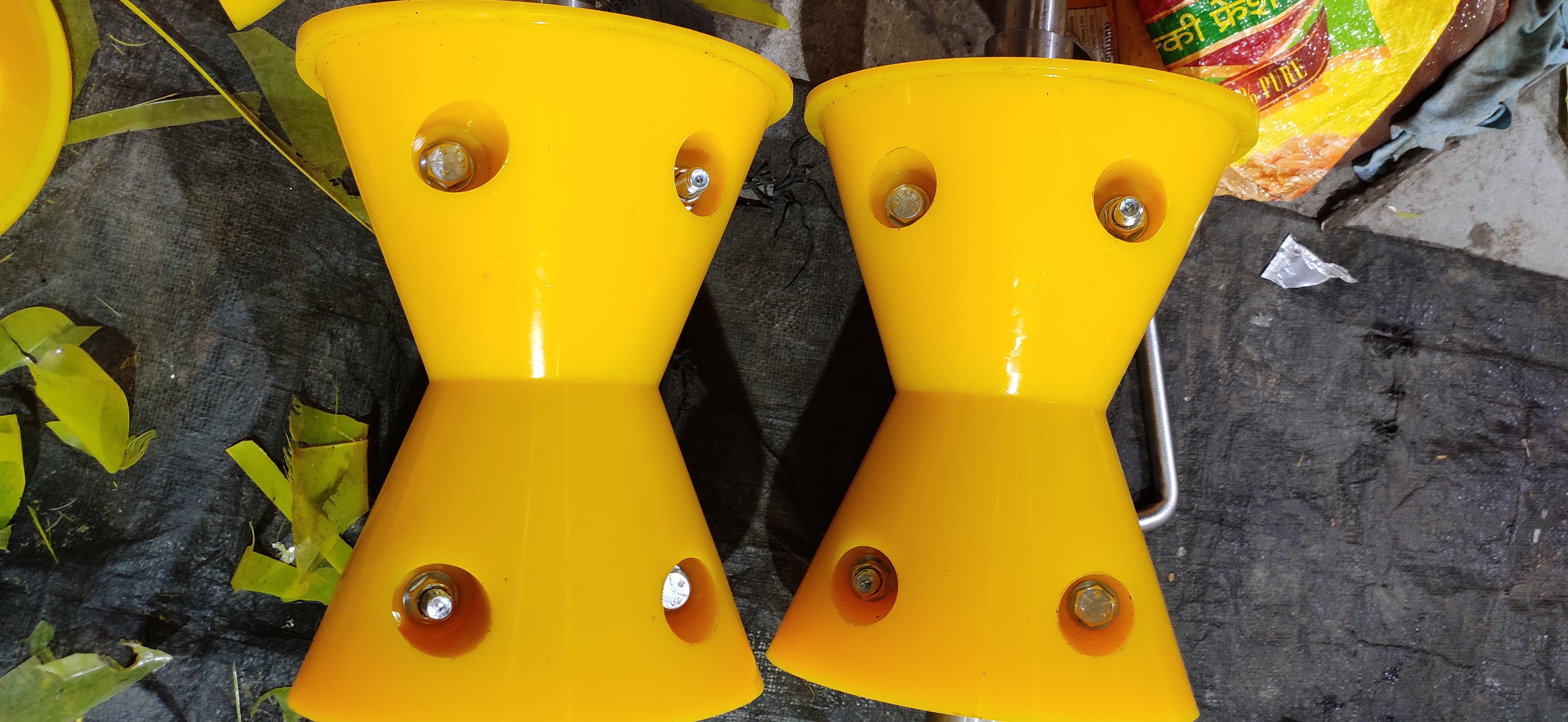 Split PU conveyor rollers