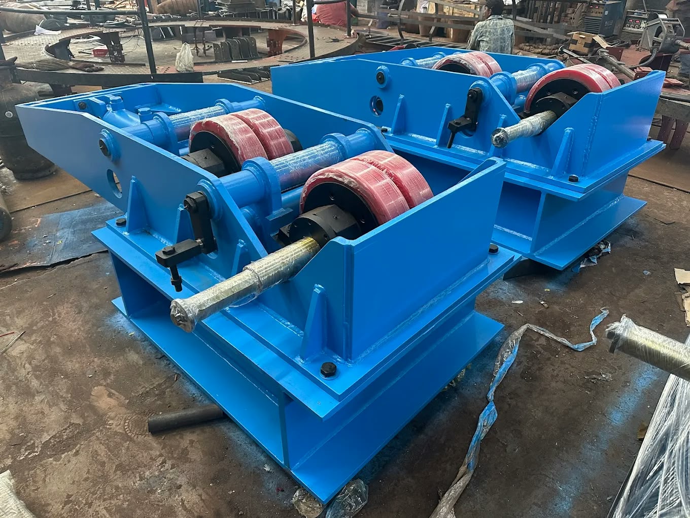 Updown rotators for pipe plant